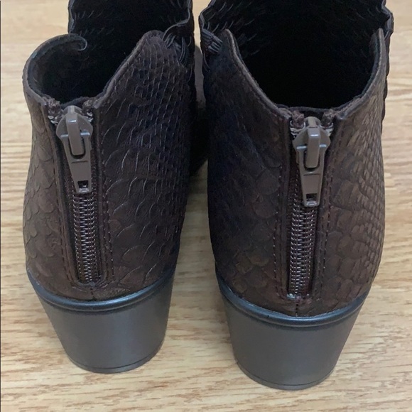 Steve Madden Panga Brown Woven Ankle Bootie 7.5 - Picture 6 of 8